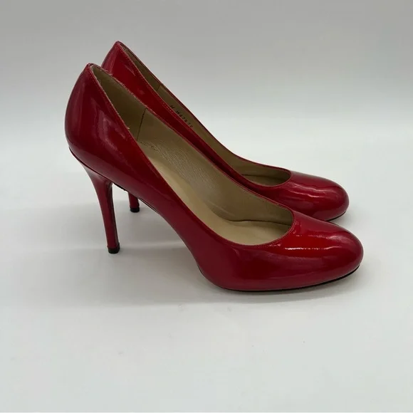 Stuart Weitzman Red Patent Leather Pumps Size 9.5 N - Picture 8 of 13